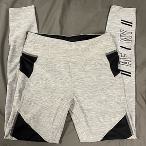 Abercrombie & Fitch leggings